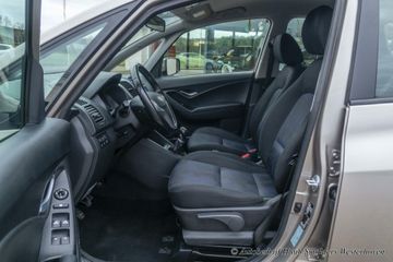 Voertuigafbeelding 13