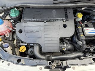 Voertuigafbeelding 12