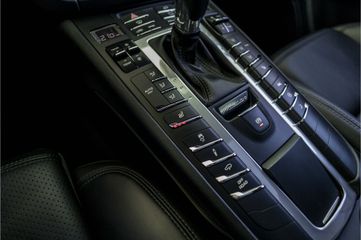 Voertuigafbeelding 38