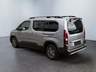 Voertuigafbeelding 2