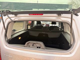 Voertuigafbeelding 35