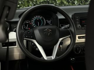 Voertuigafbeelding 7