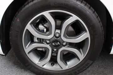 Voertuigafbeelding 2