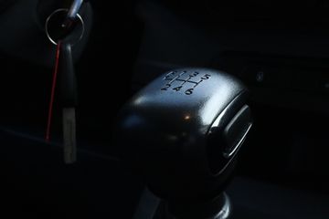 Voertuigafbeelding 15