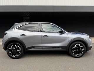 Voertuigafbeelding 6