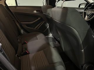 Voertuigafbeelding 33