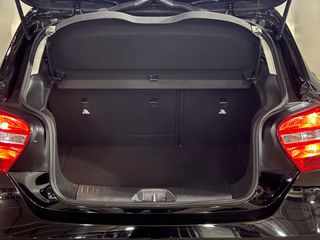 Voertuigafbeelding 35