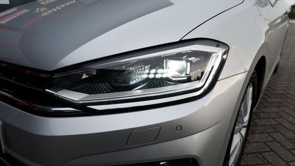 Voertuigafbeelding 8