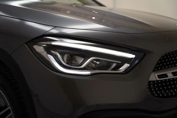 Voertuigafbeelding 35