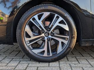 Voertuigafbeelding 21