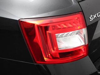 Voertuigafbeelding 28