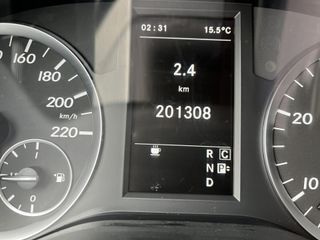 Voertuigafbeelding 6