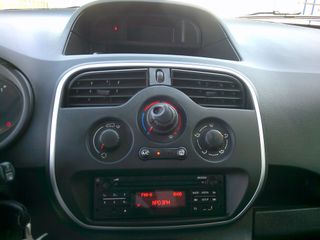 Voertuigafbeelding 12