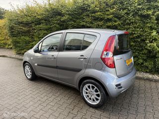 Voertuigafbeelding 3