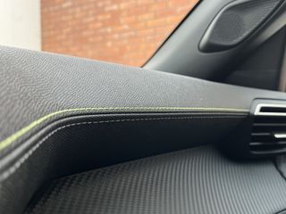 Voertuigafbeelding 28