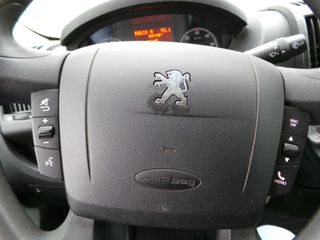 Voertuigafbeelding 15