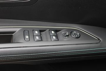 Voertuigafbeelding 15