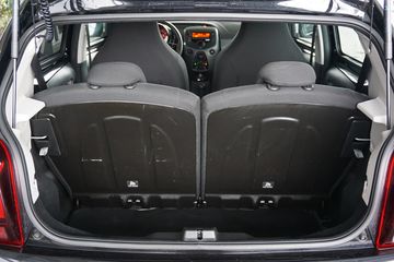 Voertuigafbeelding 4