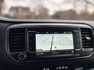 Voertuigafbeelding 13