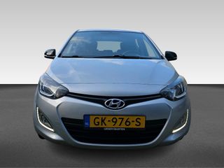 Voertuigafbeelding 6