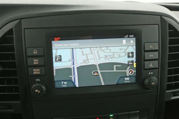 Voertuigafbeelding 11