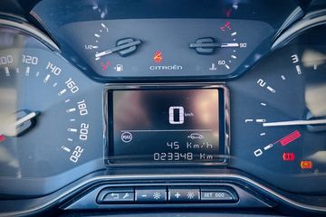 Voertuigafbeelding 24