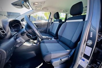 Voertuigafbeelding 3