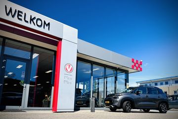 Voertuigafbeelding 8