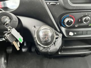 Voertuigafbeelding 37