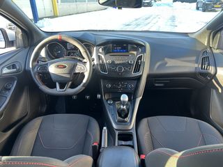 Voertuigafbeelding 12