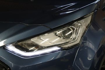 Voertuigafbeelding 7