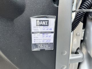 Voertuigafbeelding 27