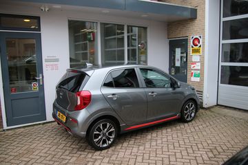 Voertuigafbeelding 26