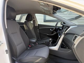 Voertuigafbeelding 8