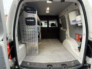 Voertuigafbeelding 8