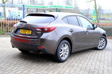 Voertuigafbeelding 2