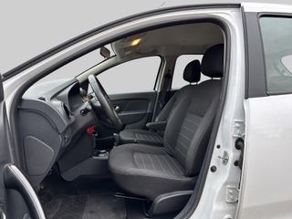 Voertuigafbeelding 10