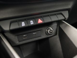 Voertuigafbeelding 26