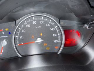 Voertuigafbeelding 12