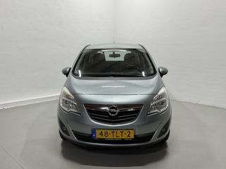 Voertuigafbeelding 9