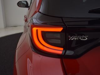 Voertuigafbeelding 12