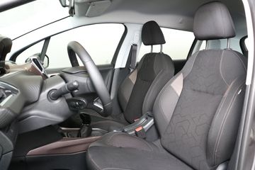 Voertuigafbeelding 12