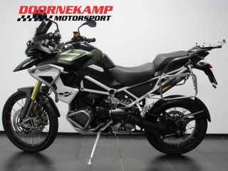 Voertuigafbeelding 3