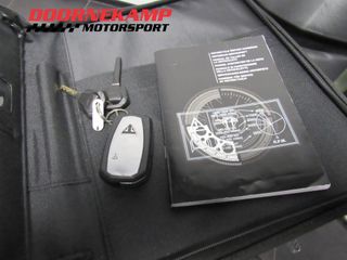 Voertuigafbeelding 9