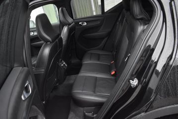 Voertuigafbeelding 12