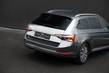 Voertuigafbeelding 7