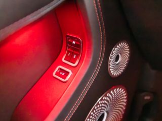 Voertuigafbeelding 32