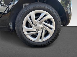 Voertuigafbeelding 10