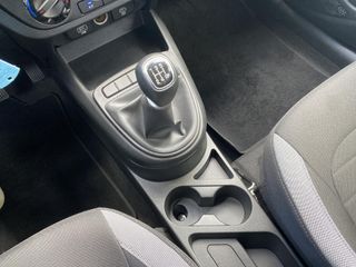 Voertuigafbeelding 17