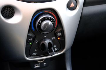 Voertuigafbeelding 12